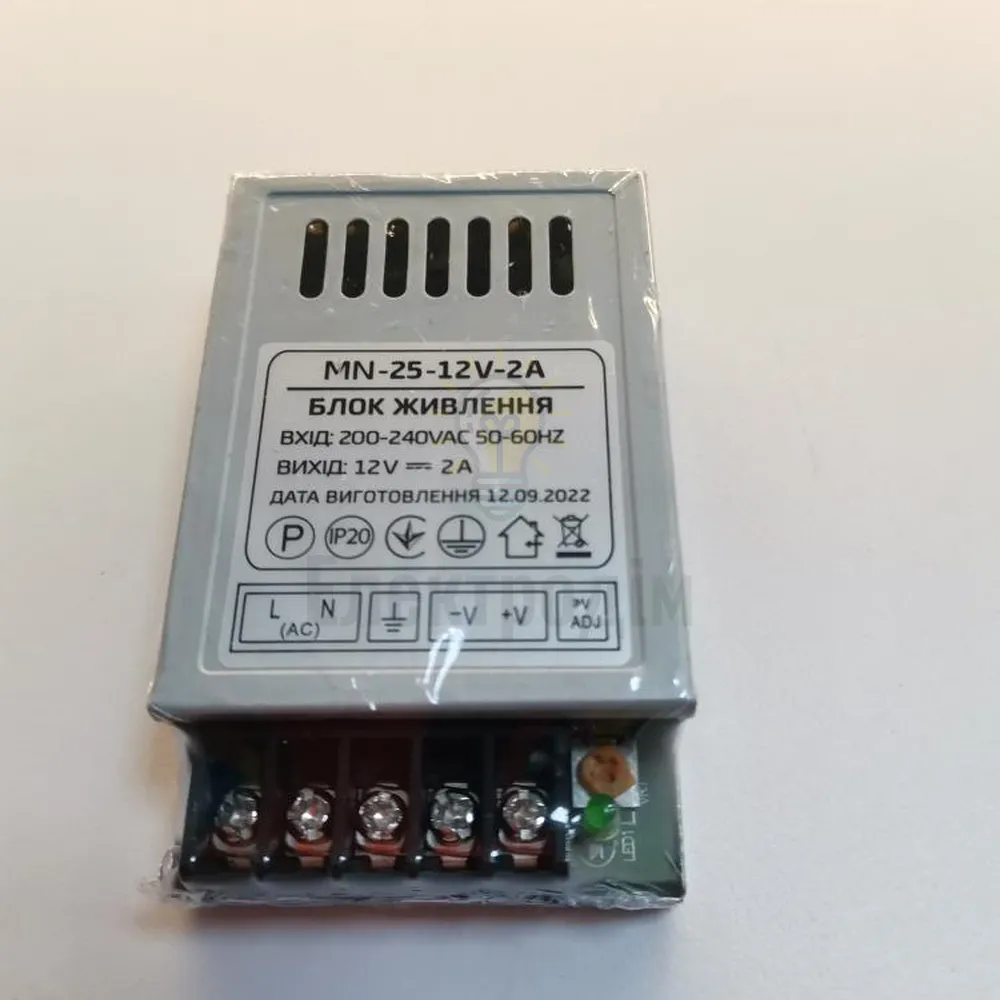 Блок  живлення 12В MN Блок живлення MN 2А - 25W 1013395 