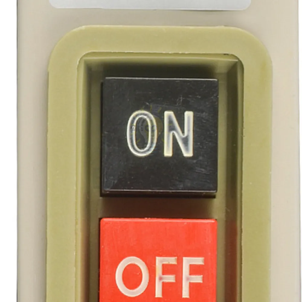 BS-211B Кнопковий виикач-розєднувач 6A A0140020209 