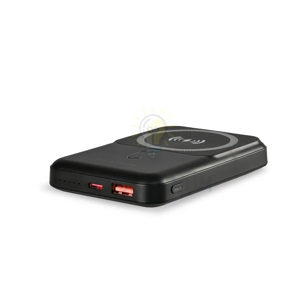 Повербанк з бездротовою зарядкою 10000mAh TITANUM MA02 22.5W Black TPB-MA02-B  - фото 2