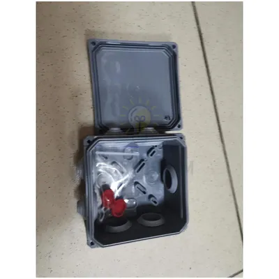 Коробка розподільча IB PLANK Electrotechnic настінного монтажу IP65-85*85*40 IB005 — купити в Електродім
