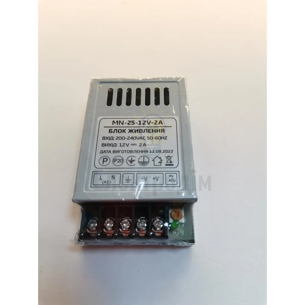 Блок  живлення 12В MN Блок живлення MN 2А - 25W 1013395 