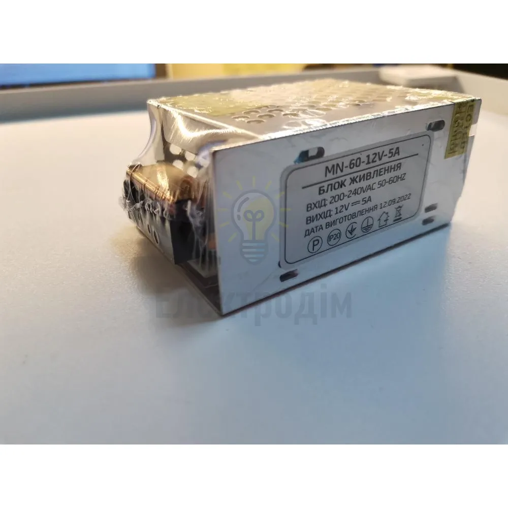 Блок  живлення 12В MN Блок живлення MN 5А - 60W 1013424 
